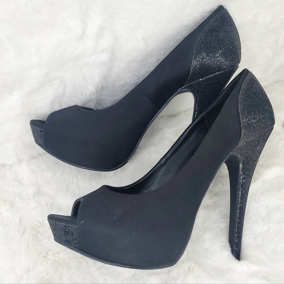 AUTHENTIC STEVE MADDEN HEELS SEXY COMFORTABLE RARE DESIGNER NWT - Picture 12 of 15